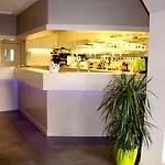 فندق Logis Le Pelican & Son Restaurant Vernantes