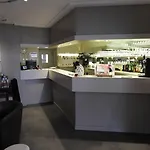 Logis Le Pelican & Son Restaurant Otel
