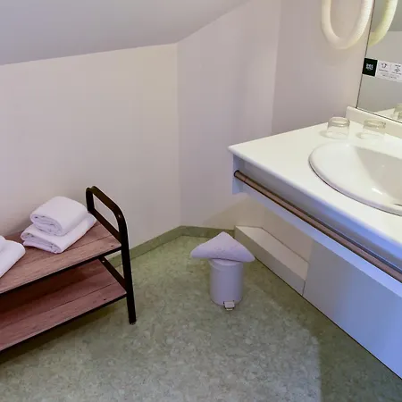 Logis Le Pelican & Son Restaurant