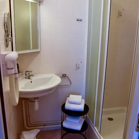Le Pelican Hotel