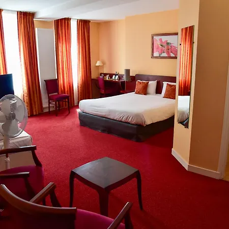 Le Pelican 3* Vernantes