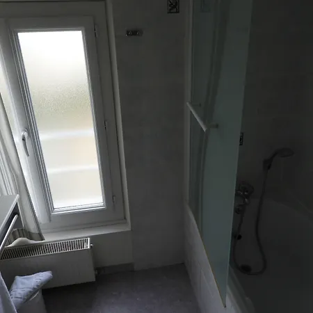 Otel Logis Le Pelican & Son Restaurant 3*