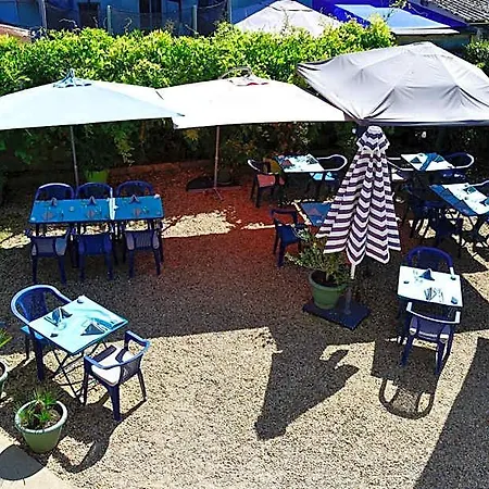 Отель Logis Le Pelican & Son Restaurant