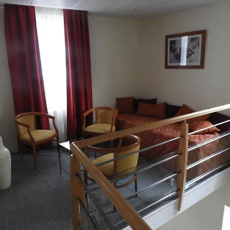 Hotel Logis Le Pelican