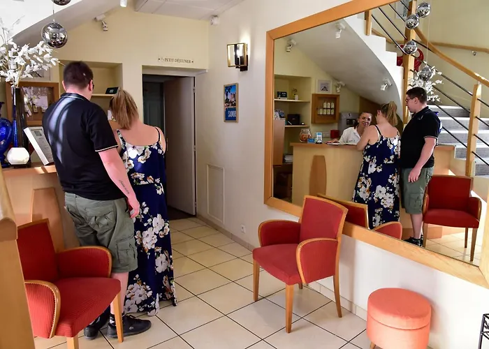 Hotell Logis Le Pelican & Son Restaurant