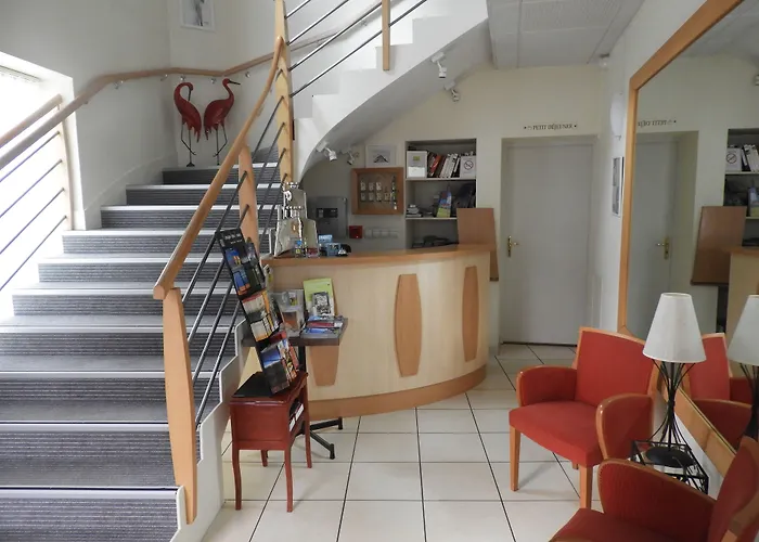 Logis Le Pelican & Son Restaurant 3*